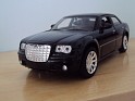 1:24 - Motormax - Chrysler - 300C - 2004 - Black - Street - 0